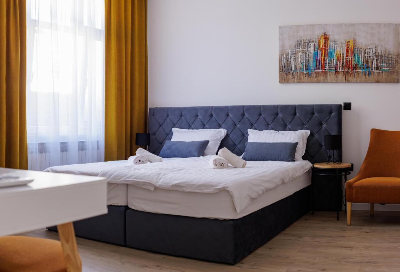 Rooms Lisnic Osijek Buitenkant foto